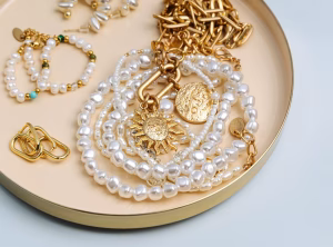 Rs 1024x759 241029154250 Affordable Jewelry Gifts Hero Image 1